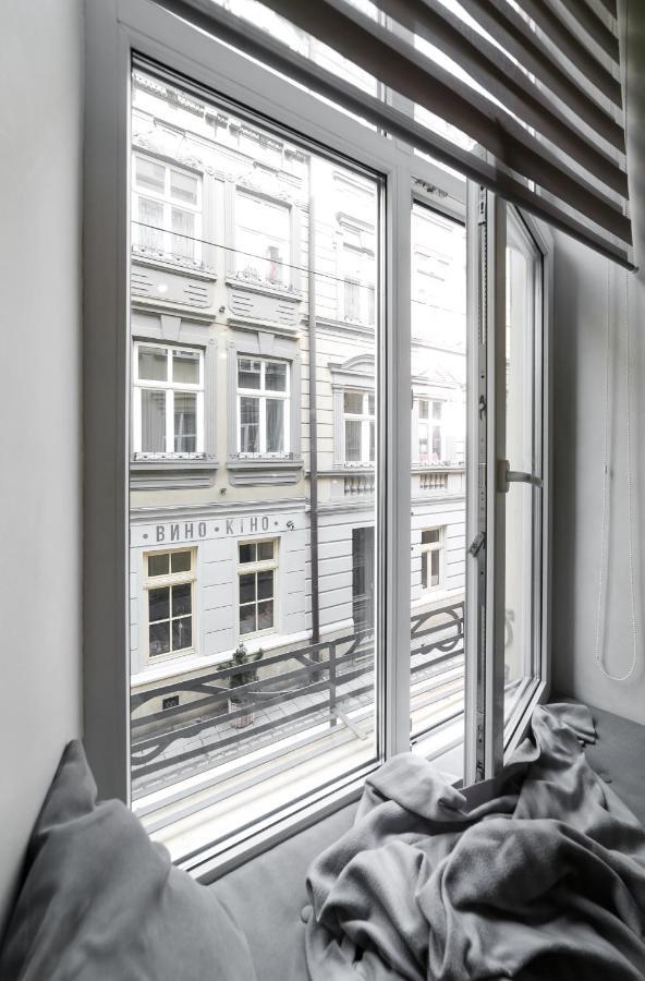 Main Square Apartment Good Stay In The City Center Lviv Exterior photo